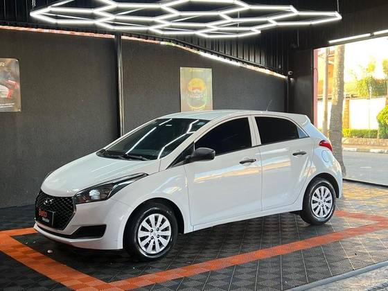 HYUNDAI HB20 1.0 UNIQUE 12V FLEX 4P MANUAL